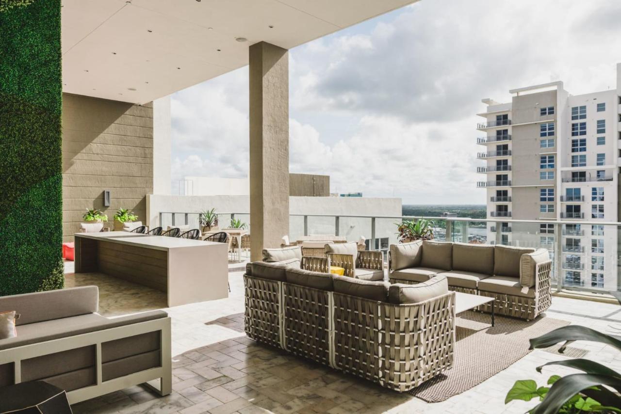 Tucker At Palmer Dadeland Miami Luaran gambar
