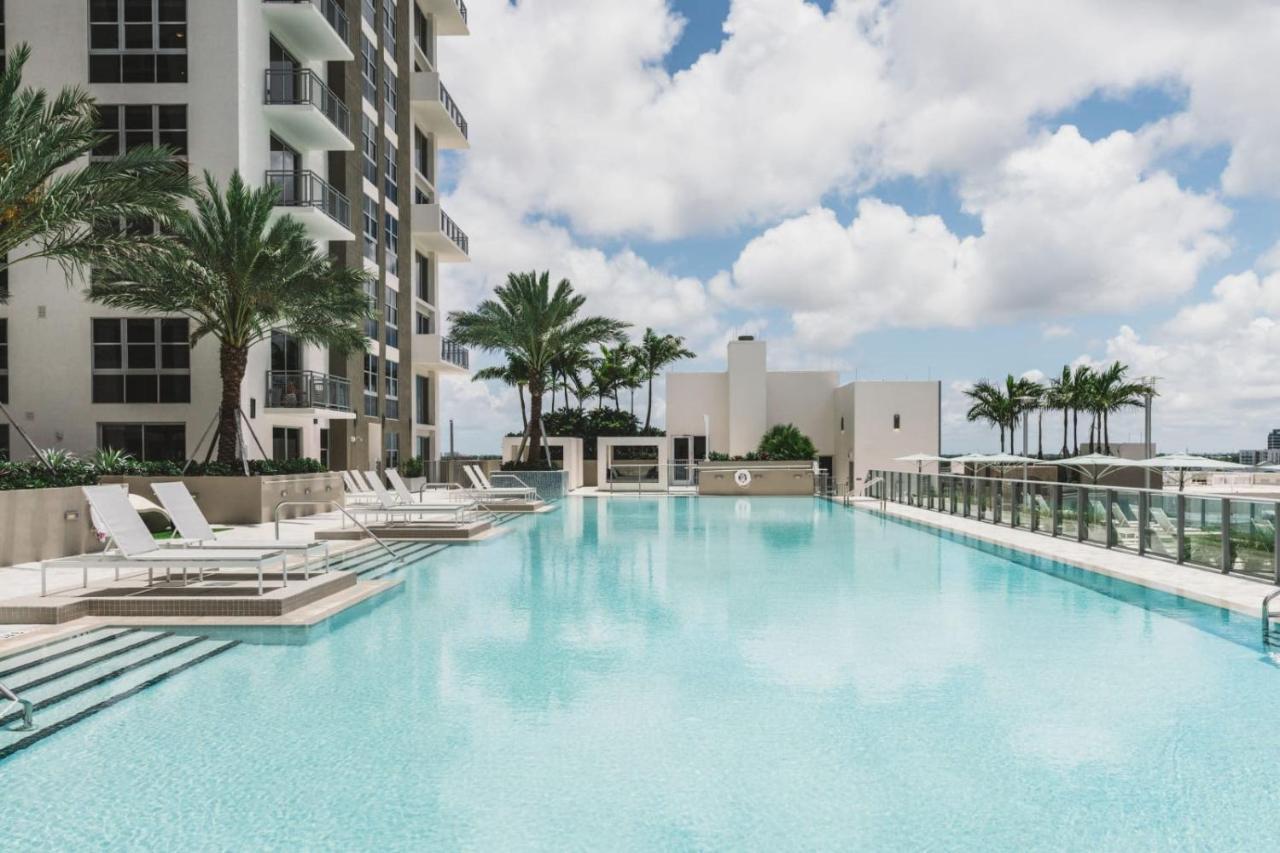 Tucker At Palmer Dadeland Miami Luaran gambar